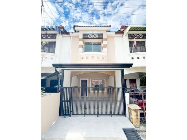 AIR-195 หมู่บ้านปิยวรารมย์ ถนนเมน ทำเลค้าขาย