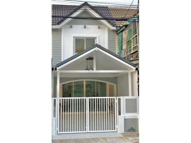 หมู่บ้านพฤกษา18/1