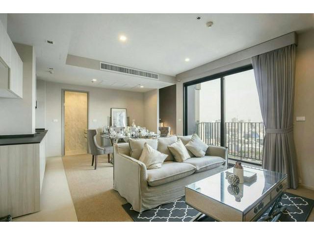 HQ Thonglor safe 33rd floor