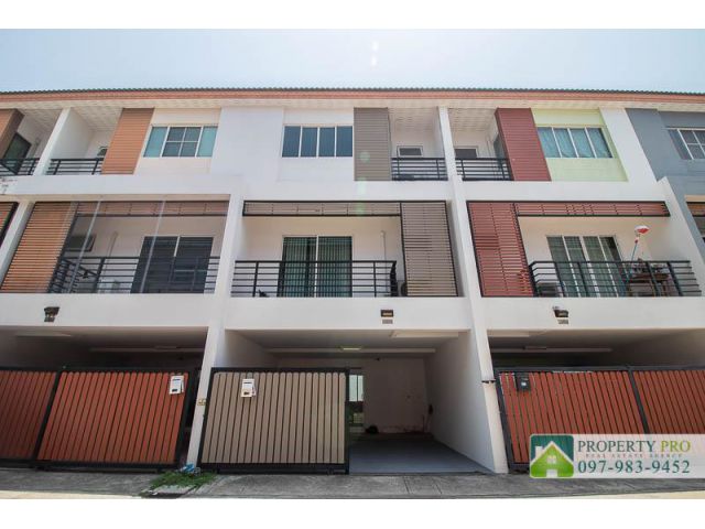 EL23S-010 ขาย บ้าน ทาวน์โฮม สุทธิสาร 3 ชั้น 4 ห้องนอน 19 ตรว 160 ตรม ใกล้ MRT สุทธิสาร ห้วยขวาง รัชดาภิเษก ลาดพร้าว