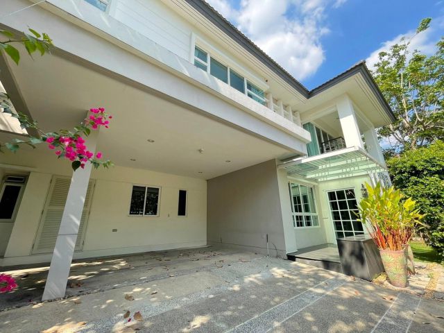 ขายบ้านเดี่ยว2ชั้นพื้นที่ 73.5ตร.ว. ม.บูเลอวาร์ด รามอินทรา3 ซ.4 ถ.กาญจนาภิเษก คันนายาว กทมใกล้แฟชั่นไอส์แลนด์