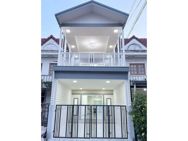 ANN-454 ทฮ.2ชั้น หมู่บ้านพิมลราช2 ปรับปรุงใหม่ทั้งหลังพร้อมอยู่