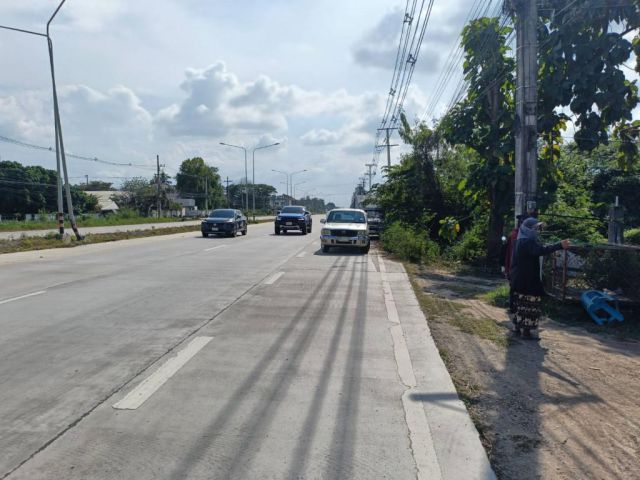 ที่ดิน 3 ไร่ 17 ตรว. ติดถนนใหญ่สี่เลน แม่แฝกใหม่ ทำเลทอง เหมาะลงทุน