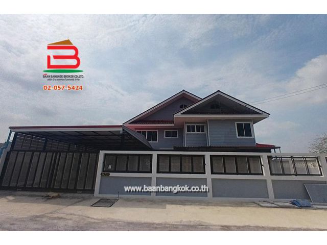 บ้านเดี่ยว หมู่บ้าน กฤษดาเพลส เนื้อที่ 100 ตรว. ถนนกาญจนาภิเษก ต.คลองห้า อ.คลองหลวง จ.ปทุมธานี