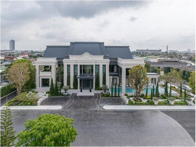 Luxury House For Sale Grand Bangkok Boulevard  สุขสวัสดิ์-พระราม3