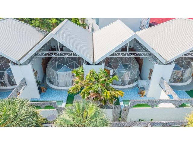 R68-66ขายกิจการรีสอร์ท เกาะล้าน พร้อมใบอนุญาต เอกสารต่างๆครบ มีห้องพัก 45 ห้อง ราคา 115,000,000 บาท โอกาสดีของนักลงทุนค่ะ