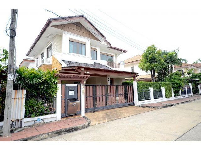 ขาย บ้านเดี่ยว 2 ชั้น หมู่บ้าน เศรษฐสิริ สนามบินน้ำ ต่อเติมพร้อมอยู่ ถนนรัตนาธิเบศร์