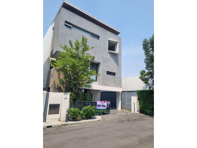 ขายบ้านเดี่ยว Parc Priva-พาร์ค พรีว่า บ้านเปล่า สไตล์โมเดิร์น ขายถุกที่สุดในโครงการ 37.5 ล้านบาท แถมแบบการตกแต่งให้ฟรี