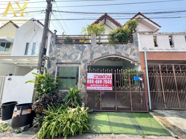 ️ขายด่วนทาวน์เฮ้าส์ 2 ชั้น ขนาด19.2ตรว. มบ.นภาวิลล่า นวมินทร์88 หรือ รามอินทรา58 เขตคันนายาว ขาย2.59ลบ.