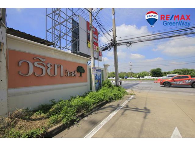 ที่ดินติดถนนบรมราชชนนีม.วริยาวิลล์ มหิดลศาลายา เซ็นทรัลศาลายา ถนนเมน หมู่บ้านติดถนนใหญ่ 227 ตารางวา 35,000/วา