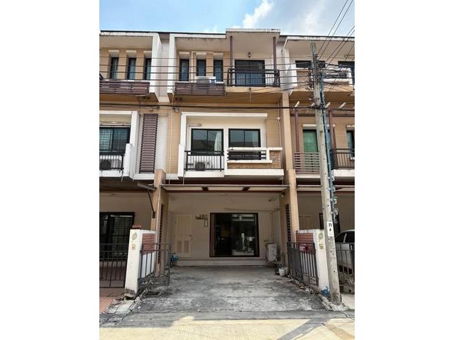 ให้เช่าทาวโฮม3 ชั้นหมู่บ้านไทม์โฮม ซอยหัวหมาก 21
