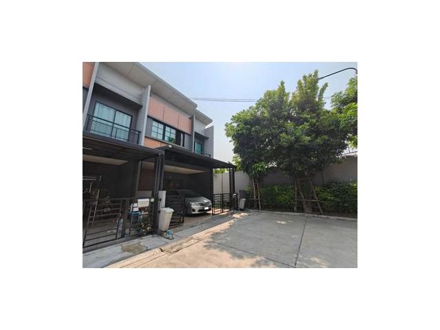 หลังมุม ขาย ทาวน์โฮม Siri Place จรัญ-ปิ่นเกล้า 28.6 ตร.ว.
