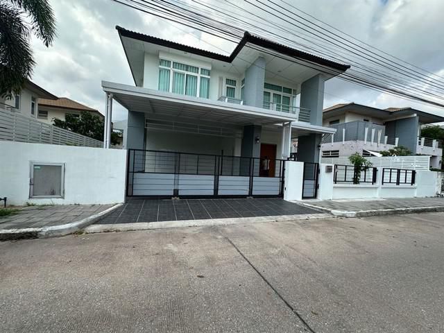 ขายบ้านเดี่ยว 2 ชั้น ในโครงการ คันทรี่โฮม เลค แอนด์พาร์ค ศรีราชา