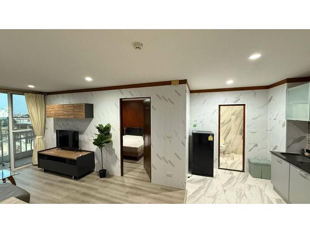 ขาย คอนโดElite Residence ซอยศรีนครินทร์ 5 ชั้น 7 รีโนเวทใหม่ พร้อ