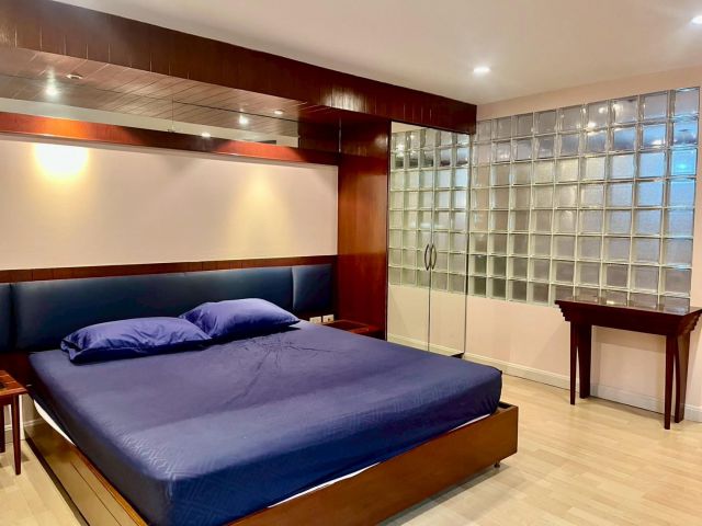 ขายคอนโด Modern Home Tower เนื้อที่ 53.43 ตารางเมตร ตรงข้ามเซ็นทรัลพระราม 3 ชั้น 15 เฟอร์นิเจอร์บิวอิน พร้อมอยู่