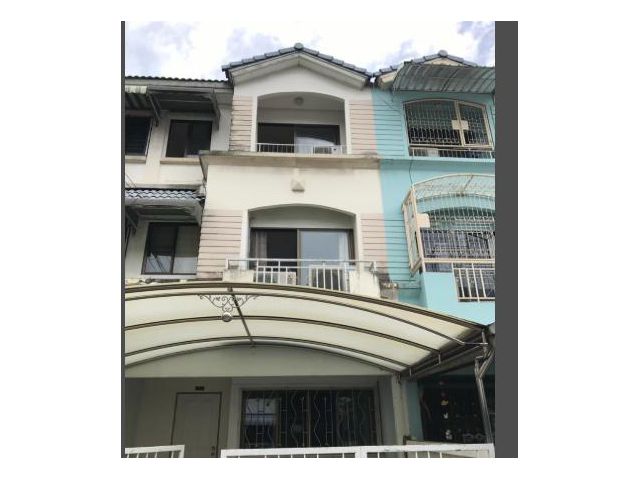 ให้เช่า และขาย ทาวน์โฮม3 ชั้น บ้านกลางเมือง ซ. พระรามเก้า 43