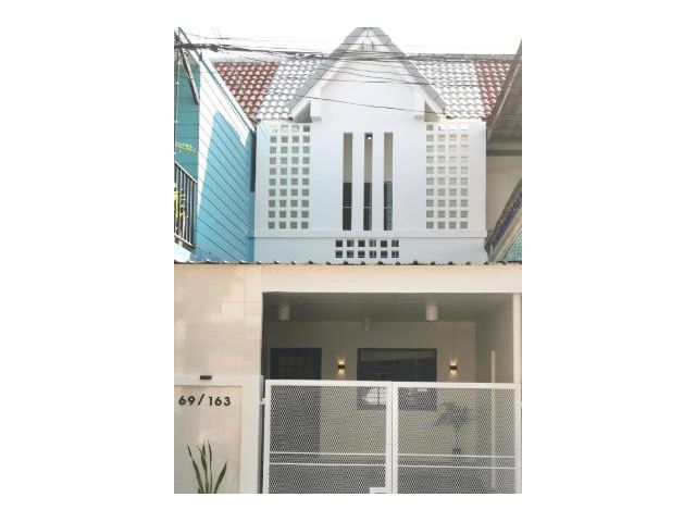 ขายทาวน์โฮม 2 ชั้น หมู่บ้านธนารมณ์ สายไหม หทัยราษฎร์ รีโนเวทพร้อม