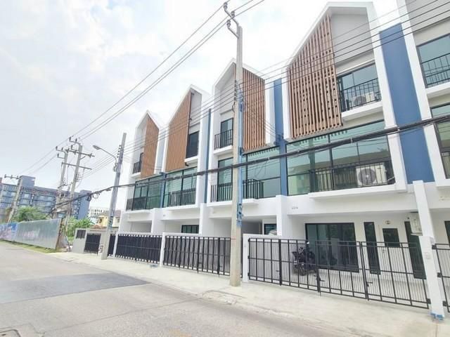เช่า อาคารพาณิชย์ 1 คูหา โครงการDeco ซอยสุขุมวิท70ทับ5 ใกล้ รถไฟฟ้า BTSแบริ่ง