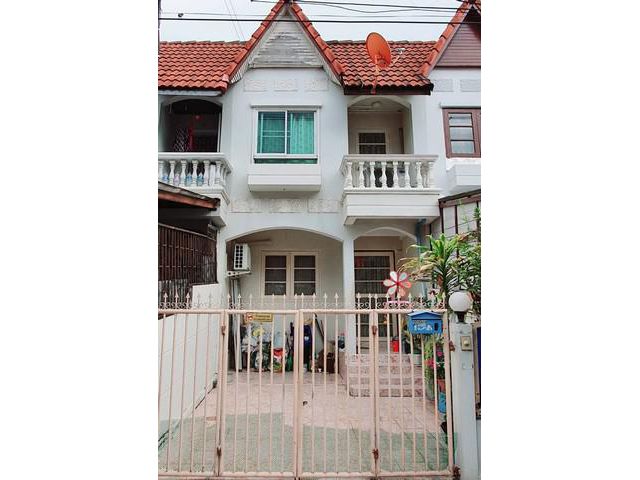 ขายทาวน์เฮ้าส์ 2 ชั้น หมูบ้านธรรมสาธิต วชิรธรรม57 ใกล้ BTSปุณณวิถ