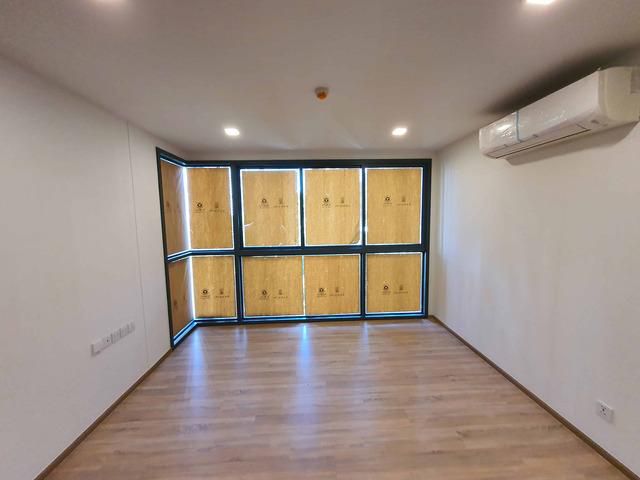 Taka Haus Ekkamai 12 | Low-Rise 2BR Condo | Unfurnished