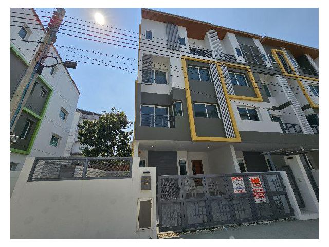 ขายทาวน์โฮม 3.5 ชั้น สไตล์โมเดิร์น โครงการแอสเทรา เบลส พระราม 2