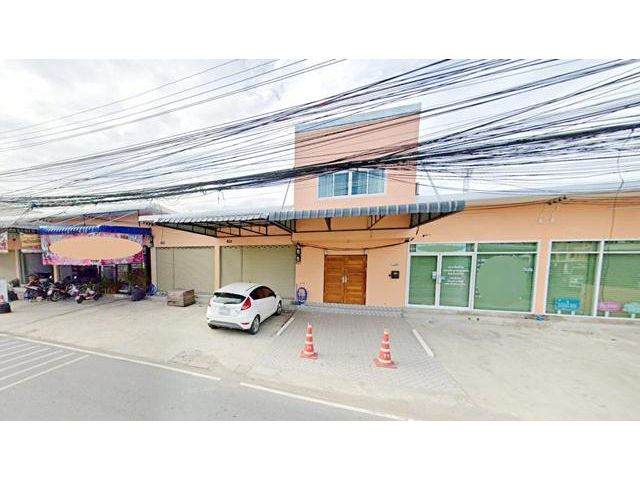ทำเลหน้าหมู่บ้าน 1500 หลัง  ตลาดพระเงิน 1.6 กม.ให้เช่าตึกแถว 2ชั้