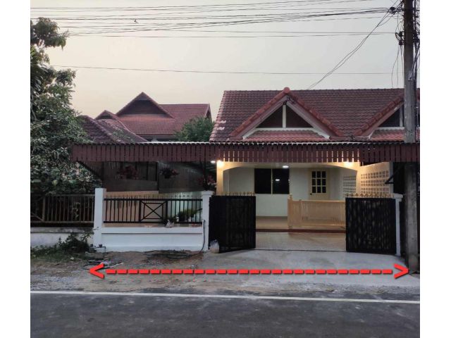 #*ขายทาวน์เฮ้าส์ชั้นเดียวห้องมุม40ตร.ว.อยู่ใกล้ตลาดเจริญเจริญ แยกสันกลางต.ป่าบง สารภี
