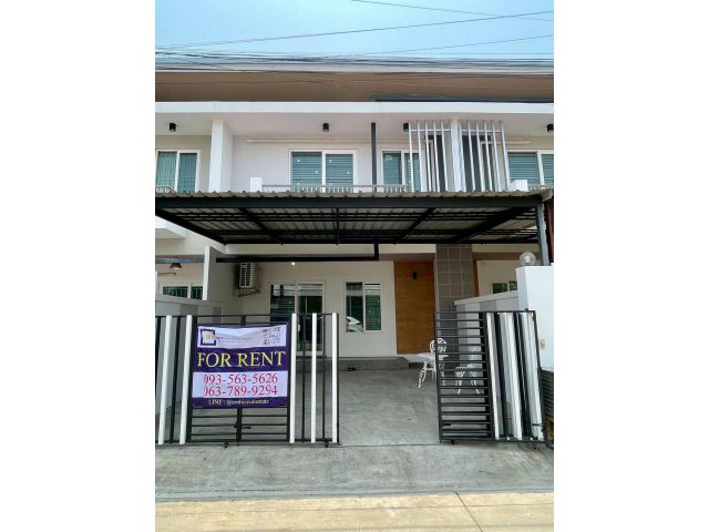 For rent a new Town home in Kankanok 19 project, Mahidol road, close to Central Airport Plaza. (For residential only) #C