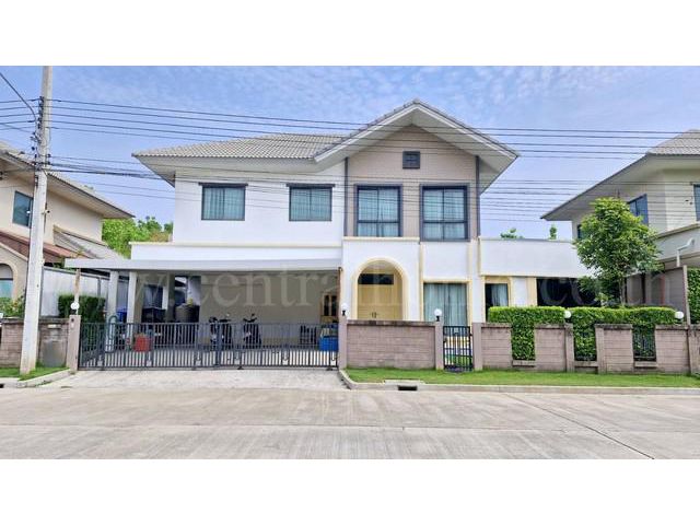 บ้านเดี่ยว  62.1 ตร.วา ลัดดารมย์ ติวานนท์ ปทุมธานี ต้นโครงการ