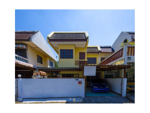 บ้านแฝด 2 ชั้น หมู่บ้านเปรมวดี 1 ซอยพุทธมณฑลสาย 2 ซอย 21