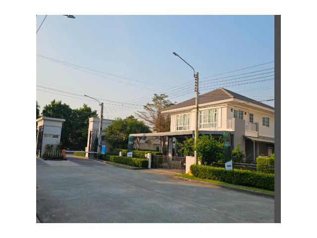 ขายบ้านเดี่ยว 2 ชั้น เพอร์เฟค พาร์ค บางนา เนื้อที่ 73.7 ตรว. แปลง