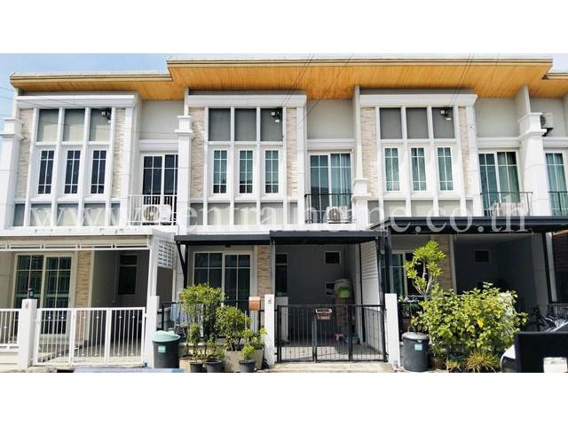 R4 ทาวน์โฮม โกลเด้น ทาวน์ วิภาวดี - แจ้งวัฒนะ บ้านสวย