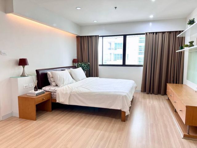 For Rent The Royal Place 2 เดอะรอยัลเพลส 2 บางนา ใกล้ Bts ราชดำริ