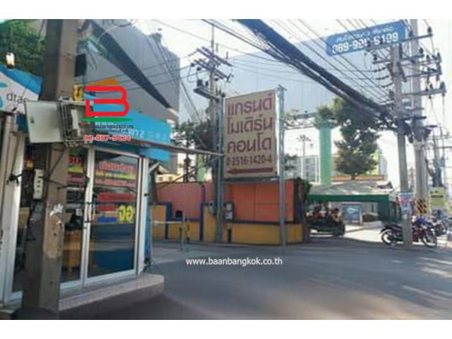 ห้องชุดคอนโด แกรนด์โมเดิร์น คอนโด เนื้อที่ 60 ตรม. ตรงข้ามม.กรุงเทพ ถนนพหลโยธิน ต.คลองหนึ่ง อ.คลองหลวง จ.ปทุมธานี