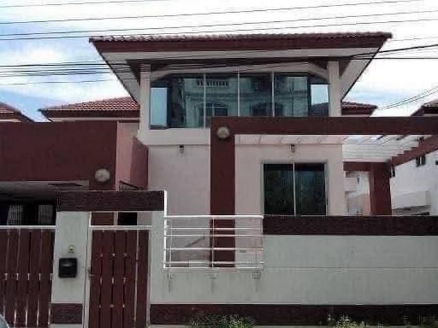 บ้านเดี่ยว 2ชั้น หมู่บ้านอารีน่าการ์เดนท์ อ่อนนุช 44 ใกล้ BTSอ่อน