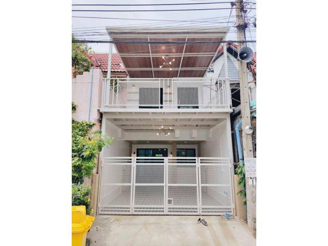 AIR-229 หมู่บ้านนครทองปาร์ควิว3 ถนนเมน