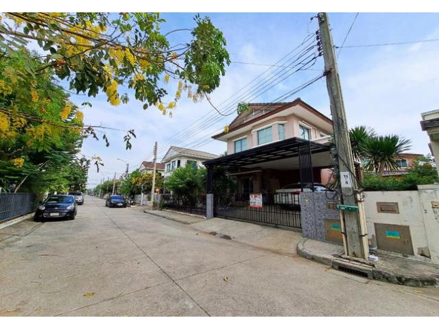 ขายบ้านเดี่ยว หมู่บ้านชลลดา สุวรรณภูมิ เนื้อที่ 56 ตร.ว. บ้านสวย พร้อมอยู่