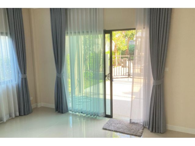 วี คอมพาวด์ ราชพฤกษ์-ปิ่นเกล้า [V Compound Ratchapruek-Pinklao]
