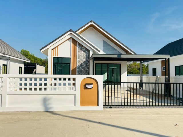 บ้านเดี่ยวนิคม304-นิคมโรจนะ 62-69 ตร.วา (โครงการศักดิ์สิริ วิลเลจ)