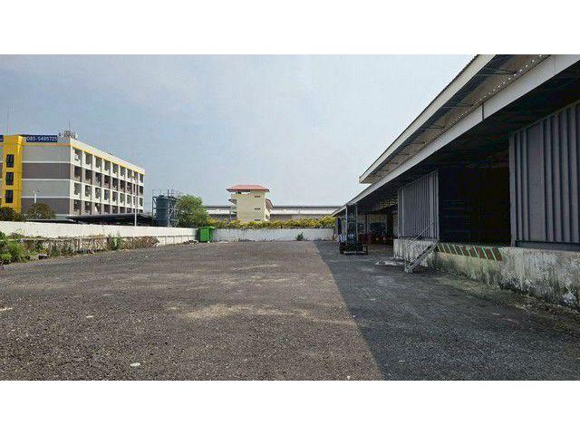 ให้เช่า โกดัง โรงงาน พร้อมออฟฟิศ 2 ชั้น ติดริมถนนบางนา-ตราด กม.20