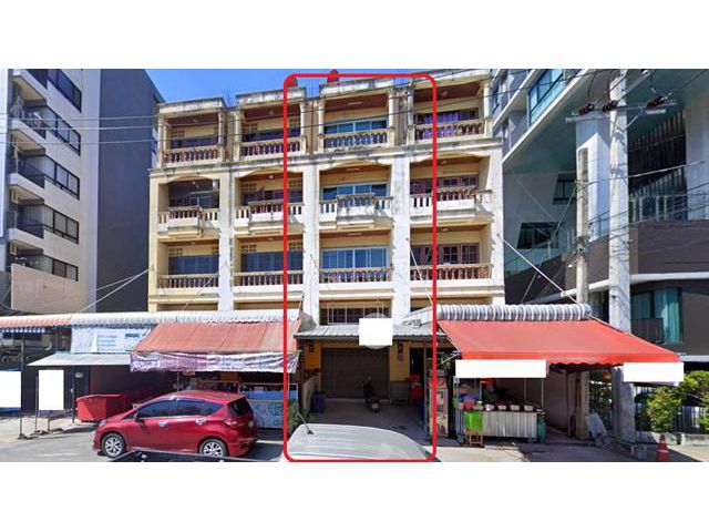 หอพัก 4.5 ชั้น​ ใหญ่​ 324ตร MRT ลาดปลาเค้า 150ม. รามอินทรา 17-25