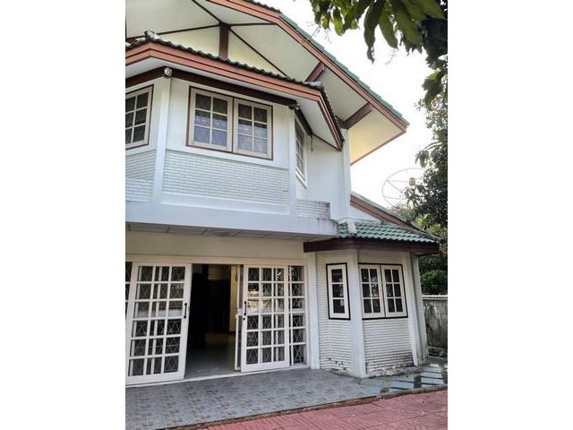 ให้เช่าบ้านเดี่ยว 2 ชั้น หมู่บ้านสหกรณ์การบินไทยซ.แจ้งวัฒนะ-ปากเก