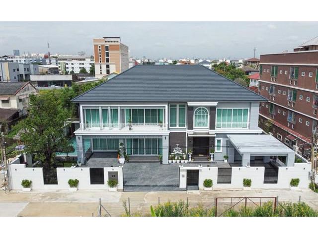 ขายบ้านเดี่ยว 2 ชั้น บ้านใหม่พึ่งสร้างเสร็จ แถว ม.รามคำแหง