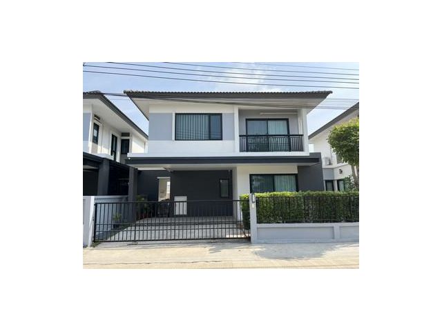 บ้านสไตล์อังกฤษเรียบหรู โครงการ บริทาเนีย บางนา-สุวรรณภูมิ กม.26