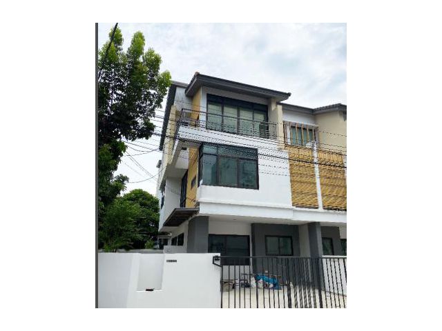 ให้เช่าบ้านแฝด 3 ชั้น ห้องมุม เวอรีเดียน ราชพฤกษ์ นนทบุรี