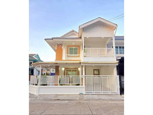 หมู่บ้านพฤกษา16