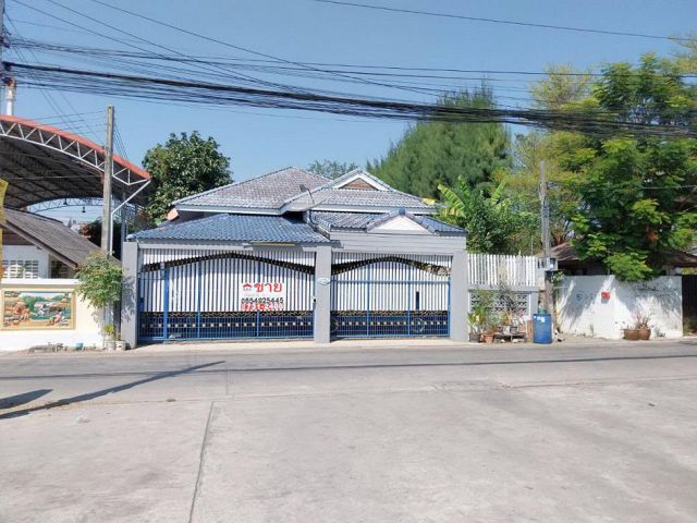 ขาย บ้านเดี่ยวชั้นเดียว 58.9 ตร.วา ทำเลค้าขาย ติดถนนซอย ตรงข้ามเซเว่น ติดวัดพรพระร่วงประสิทธิ์ สุขาภิบาล5ซอย32 สายไหม