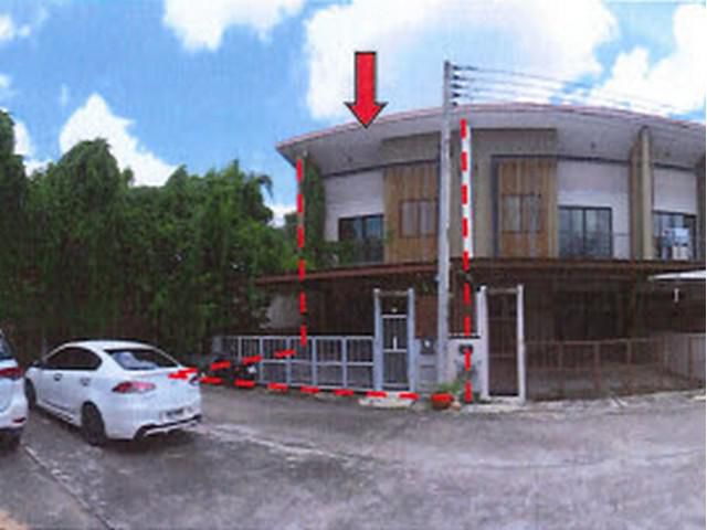 ขายทาวน์เฮ้าส์ หมู่บ้าน สวนเสือปาลมฮิลล์ ต.สุรศักดิ์ อ.ศรีราชา ชล
