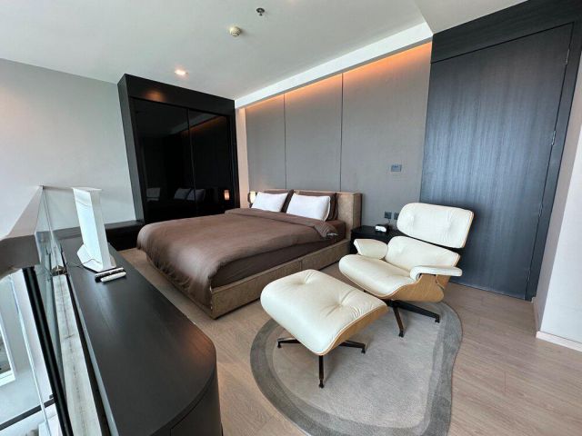 Rhythm Sukhumvit 44/1 for rent Duplex 1 bedroom 1 bathroom 62 sqm rental 36,000 baht/month