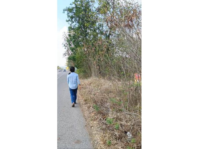 ที่ดินเปล่า ทำเลดี ติดถนน
